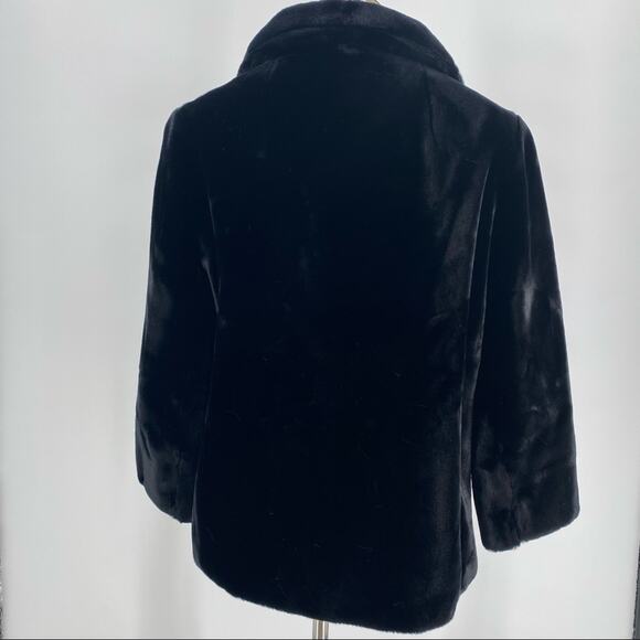 Vintage black faux fur coat women’s size 6 Made in USA - Picture 2 of 10